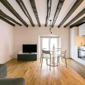 milano-apartments-mortara.italymilanhotels.net/